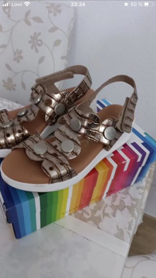 Sandalias verano doradas