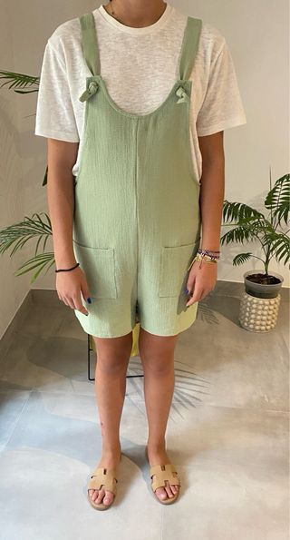 Peto verde - Vestido peto mono