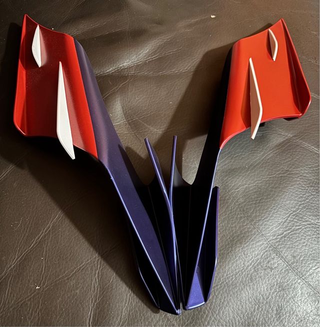 Alerón Aprilia: Carcasas Moto