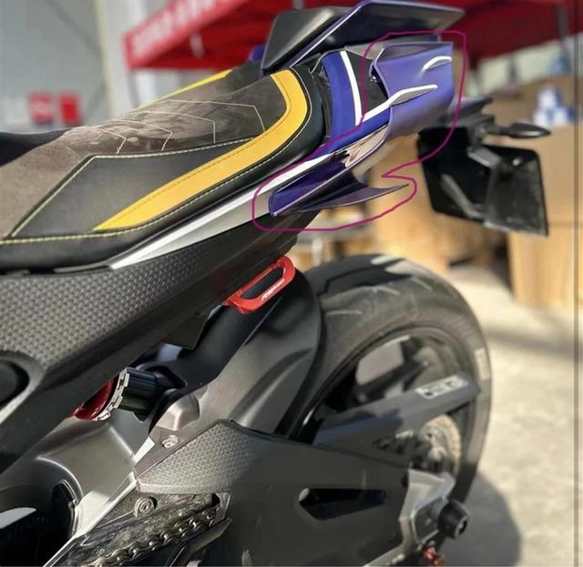 Alerón Aprilia: Carcasas Moto