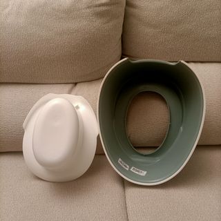 Orinal y silla bañera