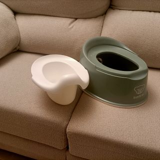 Orinal y silla bañera