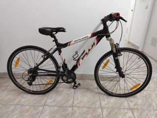 Bicicleta Fuji Outland