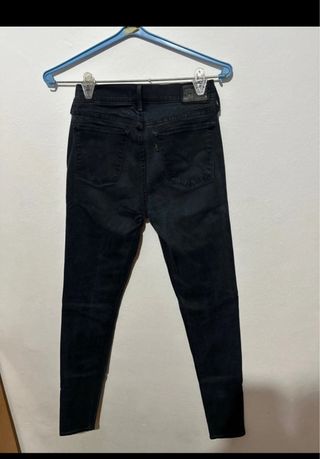 Pantalones Levis negros