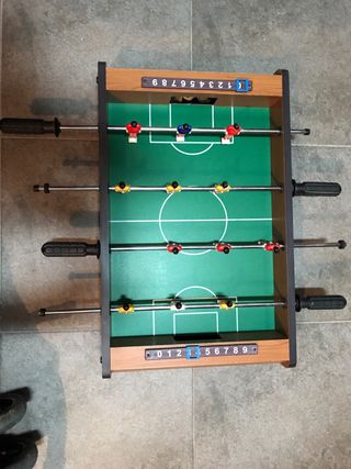 Mini futbolín clásico