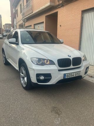 BMW X6 2011