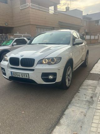 BMW X6 2011