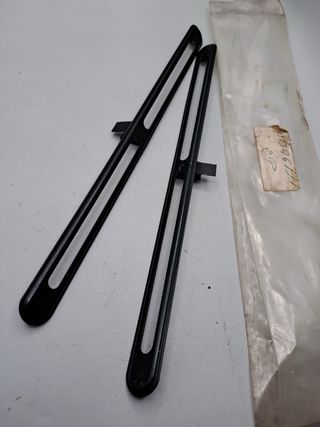 2 x Embellecedores salpicadero Morris ADA6111