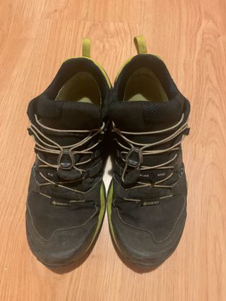 Zapatillas Terrex Gore-Tex - Talla 40