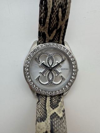 Reloj Guess | Correa animal print