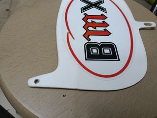 Placa porta números BMX