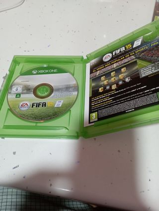 FIFA 15 Xbox One - Incluye Leyendas