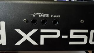 Roland XP-50 Teclado + 2 Exp. Boards y estuche.