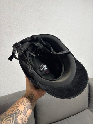 Casco hípica terciopelo negro