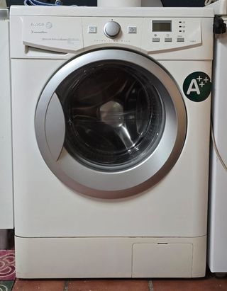 Lavadora FAGOR Innovation F-2812
