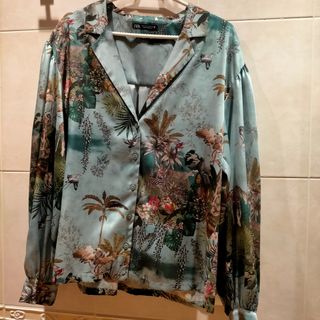 Camisa Zara satén estampado animal