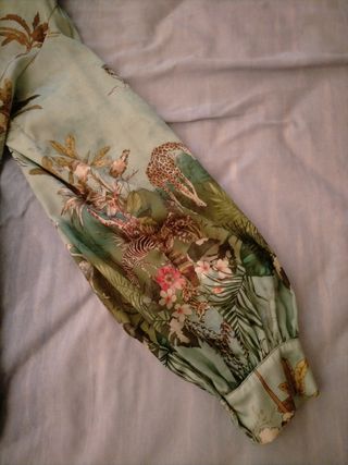 Camisa Zara satén estampado animal