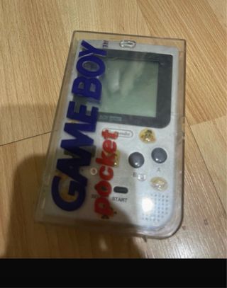 Game Boy Nintendo silver