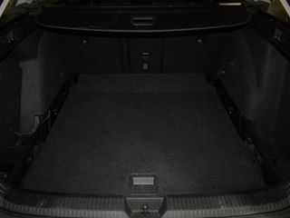 Volkswagen Golf Variant Life 2.0 TDI 85 kW (115 CV)