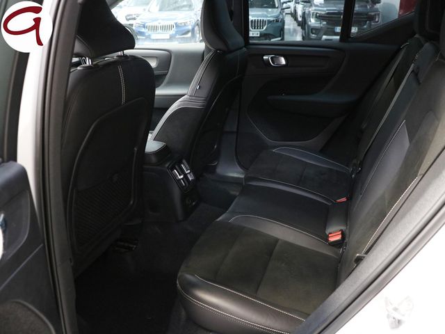 Volvo XC40 T4 Twin Recharge R-Design Auto 155 kW (211 CV)