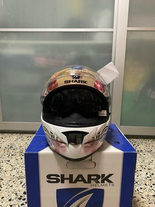 Casco moto Shark mujer floral
