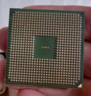 3 Procesadores AMD-Intel