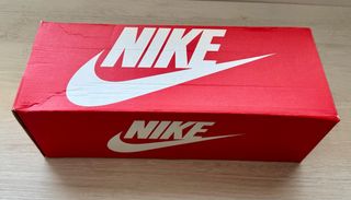 Chanclas Nike Be True arcoiris