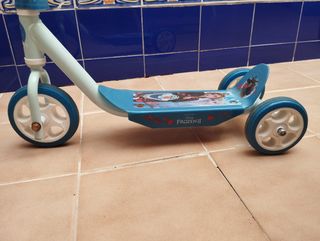 Patinete Frozen niños - 20kg