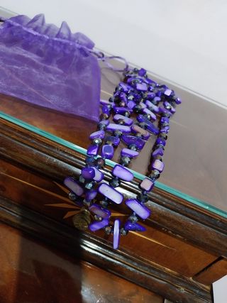Collar largo morado - piedras cristal