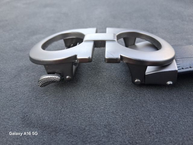 Cinturón Salvatore Ferragamo - Negro y Gris