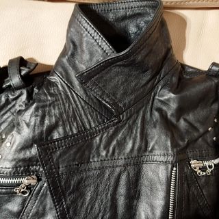 #042 Cazadora ViNTAGE  motorista cuero negro 1992