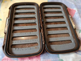 Carretes Mosca Vision + Caja moscas