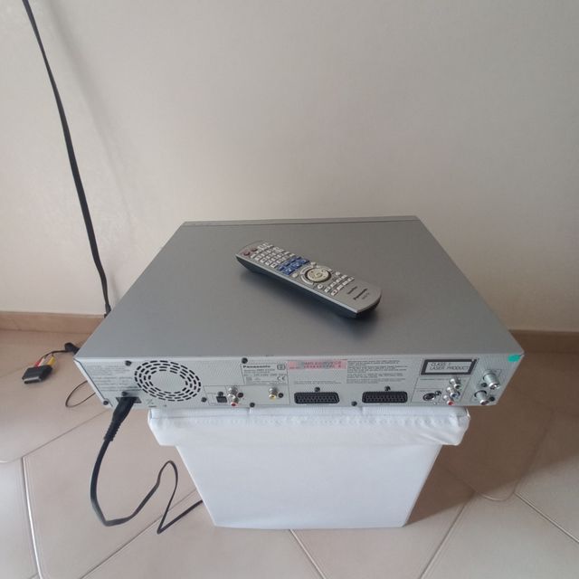 Panasonic DMR-ES35V VHS-DVD Recorder