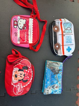 Bolsos niña Hello Kitty, Minnie, Frozen