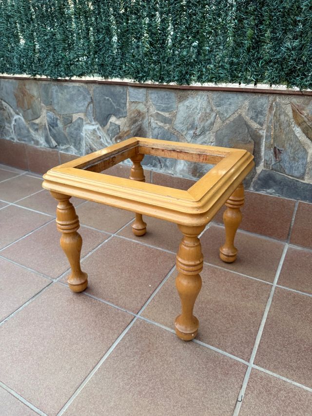 Mesa auxiliar pino 45x45x40 cm