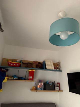 Estanterías infantiles + Lámpara