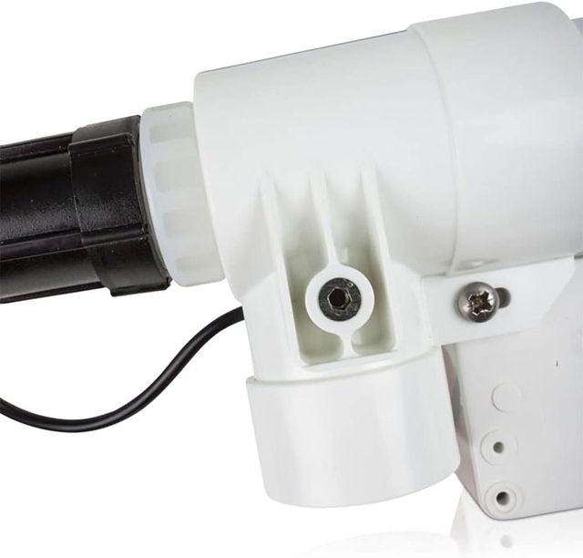 Sistema de Desinfección UV  Cuidado de Piscinas 