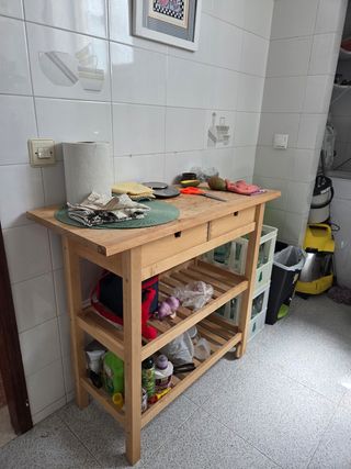 Mesa auxiliar Ikea - Madera