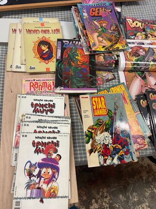 Gran Lote 140cómics. 