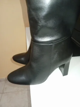 Botas altas de piel- Mango