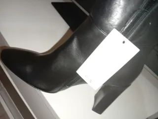 Botas altas de piel- Mango