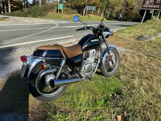 Suzuki TU250X: Moto clásica