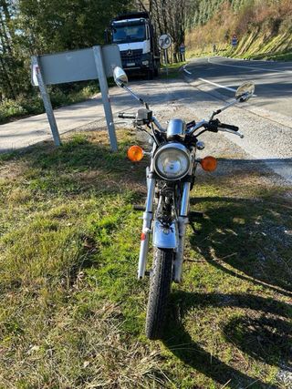 Suzuki TU250X: Moto clásica
