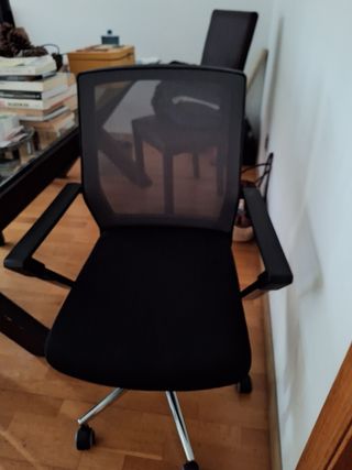 Silla escritorio ergonómica negra