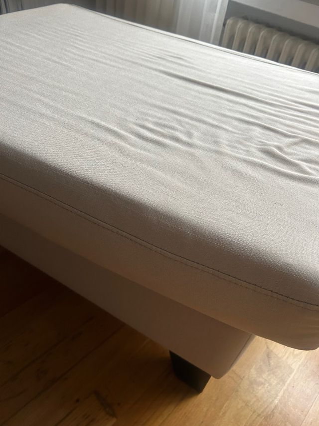 Puff beige - reposapiés tela