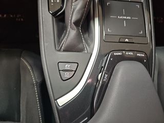 Lexus UX 2.0 250h Business