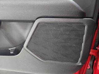 Lexus UX 2.0 250h Business