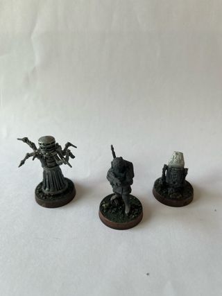 DRONES Y OFICIAL IMPERIAL