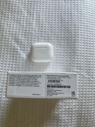 Airpods (3ª Gen) Blancos - Estuche