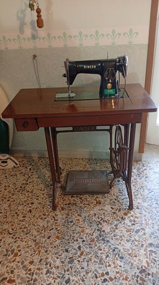 Macchina da cucire Singer vintage as nni'50